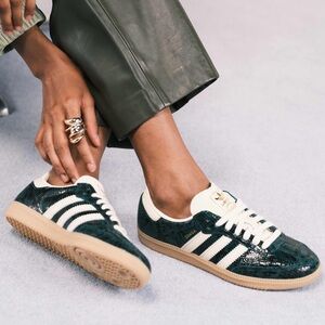 Adidas Originals Samba OG in Dark Green Snake Print